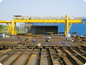OUTDOOR FABRICATION FACILITY